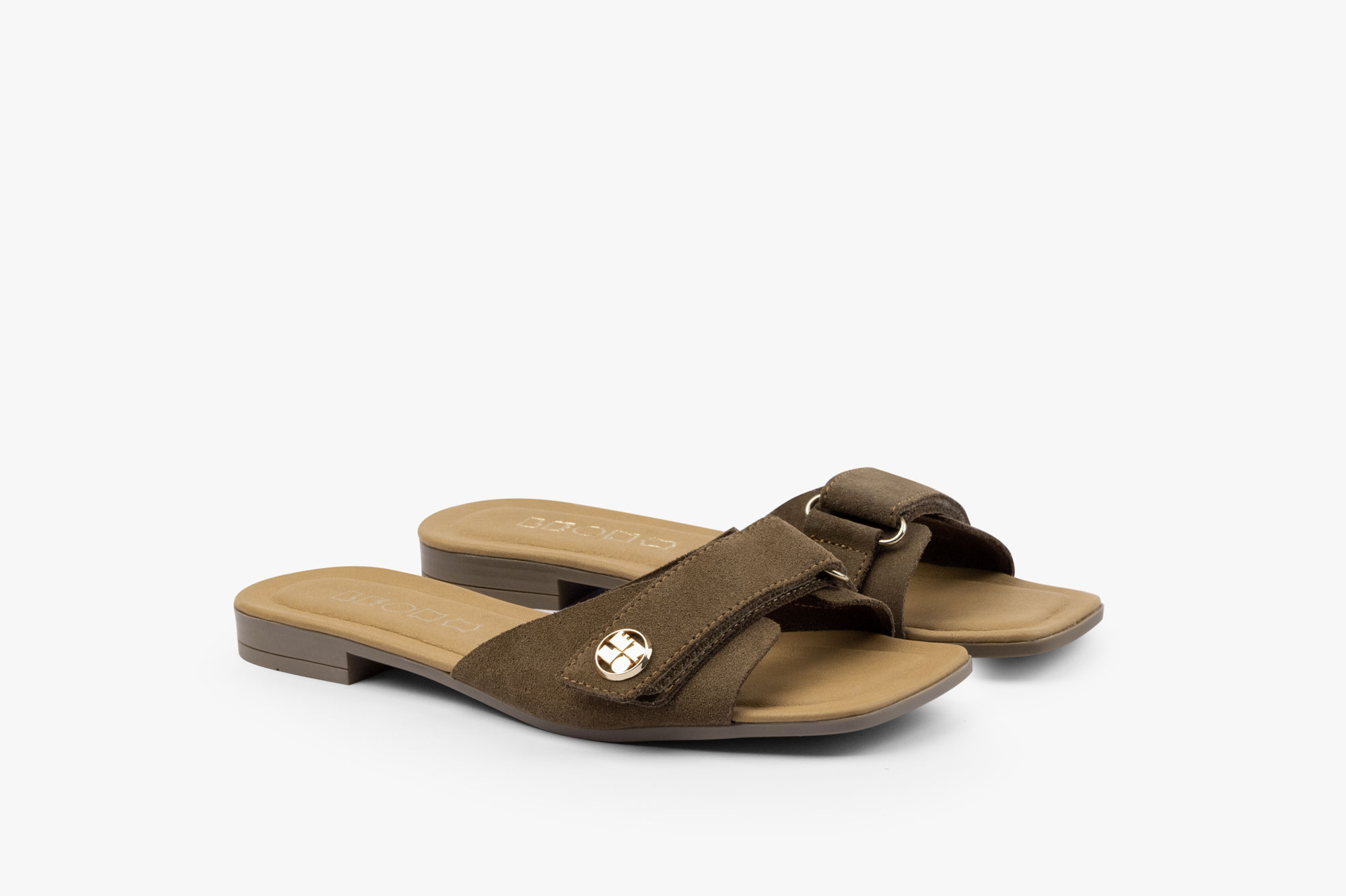 8004 Braon velur1